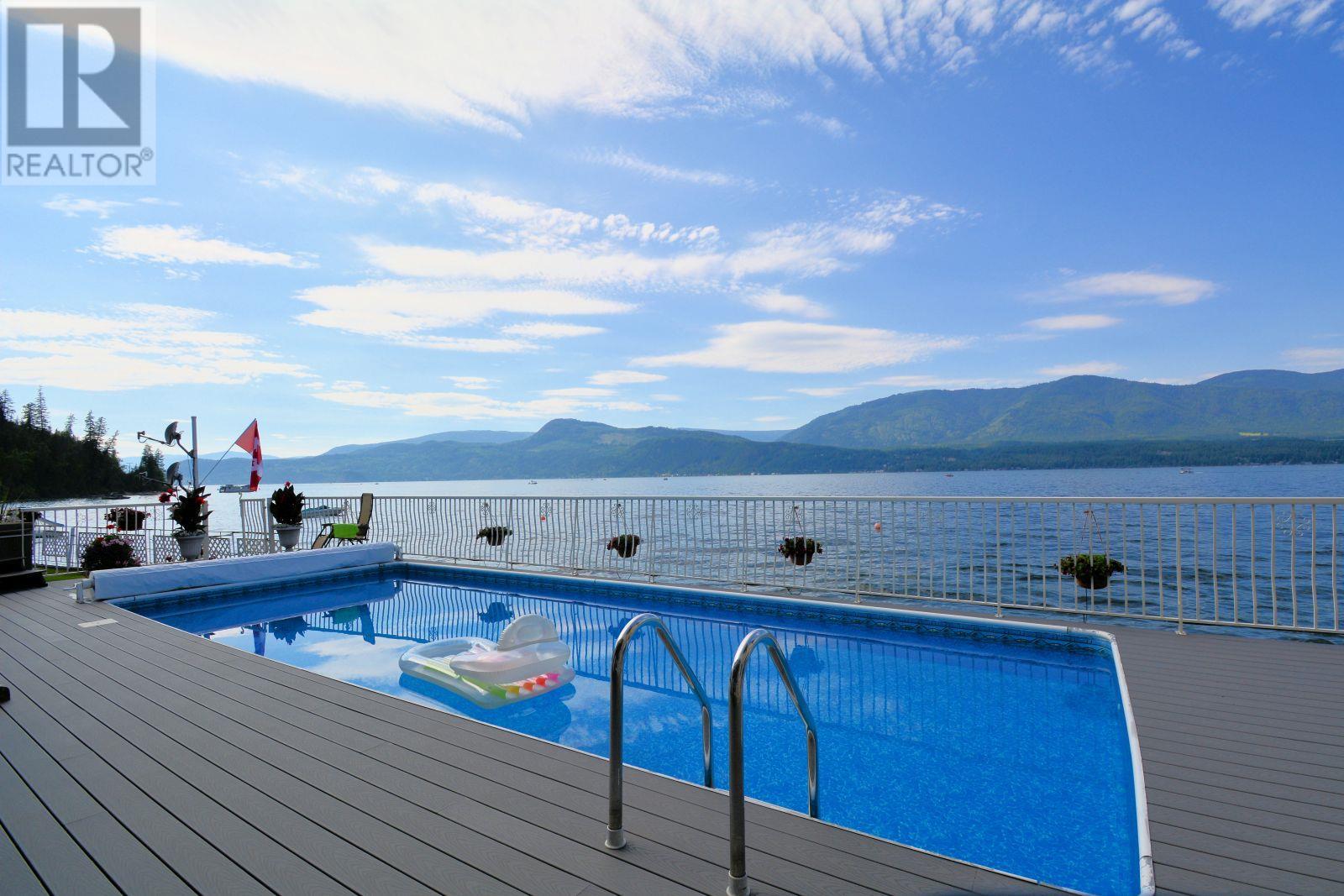3181 Eagle Bay Road, Eagle Bay, British Columbia  V0E 1H1 - Photo 14 - 10305725