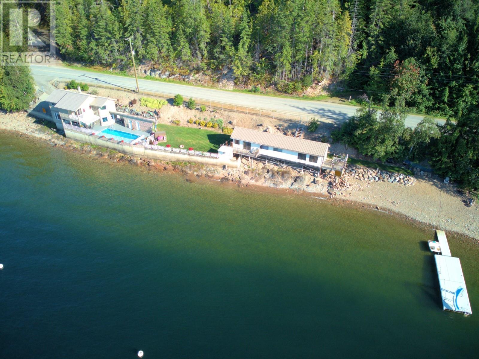 3181 Eagle Bay Road, Eagle Bay, British Columbia  V0E 1H1 - Photo 2 - 10305725