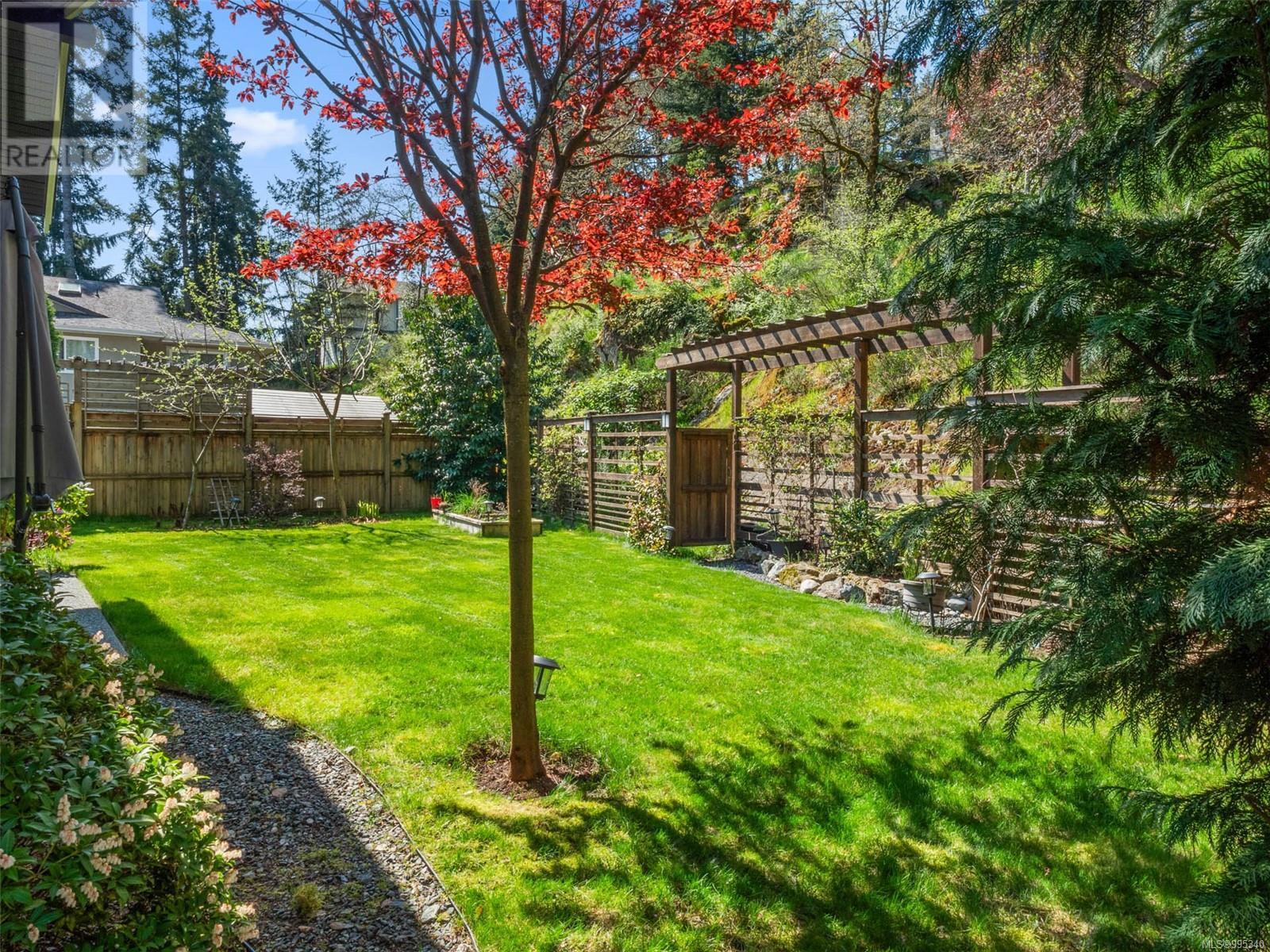 912 Randall Pl, Langford, British Columbia  V9B 5W1 - Photo 6 - 995340