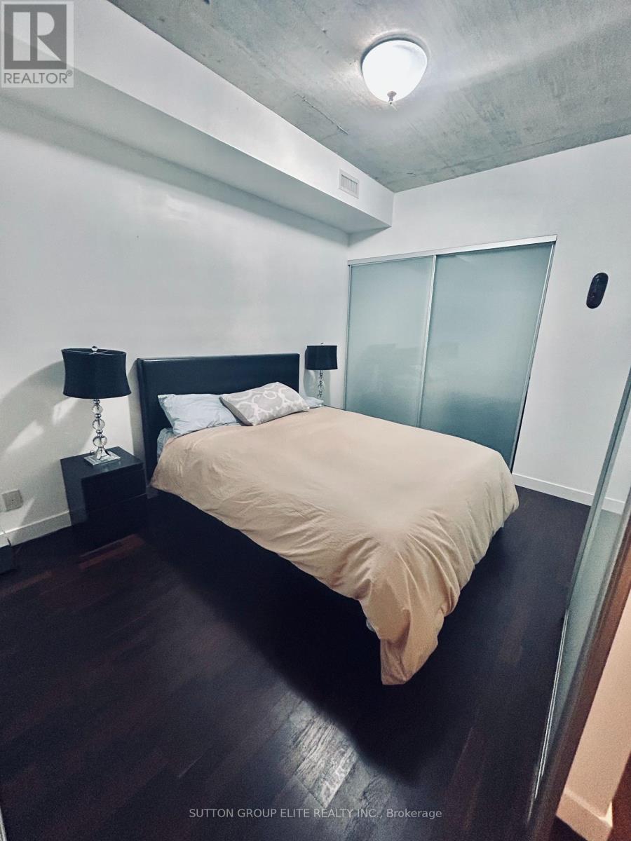 406 - 75 Portland Street, Toronto, Ontario  M5V 2M9 - Photo 10 - C12132021