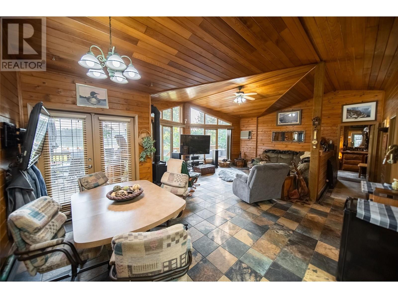 6291 Tie Lake Shore Road N, Jaffray, British Columbia V0B 1T0 - Photo 13 - 10346808