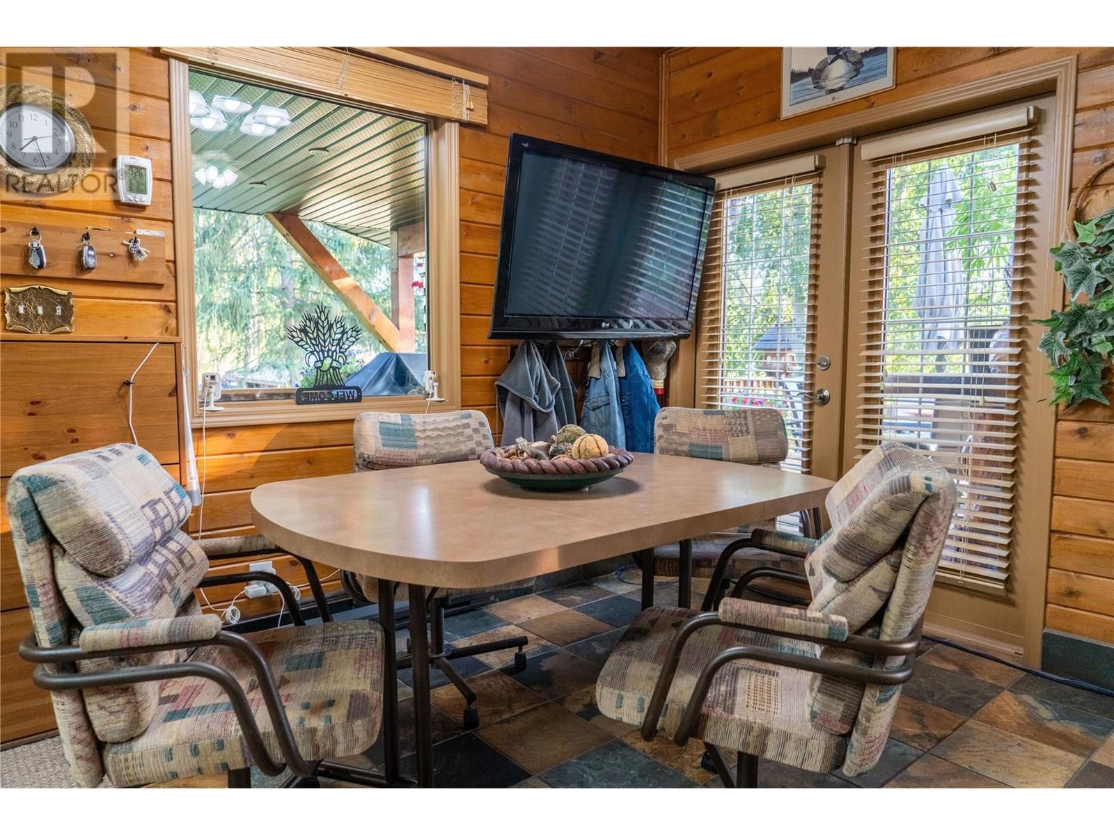 6291 Tie Lake Shore Road N, Jaffray, British Columbia V0B 1T0 - Photo 14 - 10346808