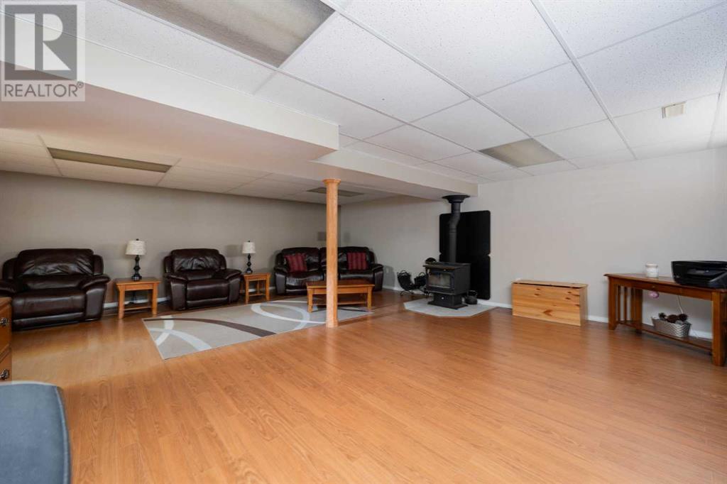124 Silica Place, Fort Mcmurray, Alberta  T9H 2Z8 - Photo 11 - A2214238