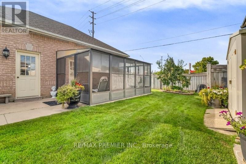 3 Avro Road, Vaughan (Maple), Ontario  L6A 1Y3 - Photo 41 - N12131942
