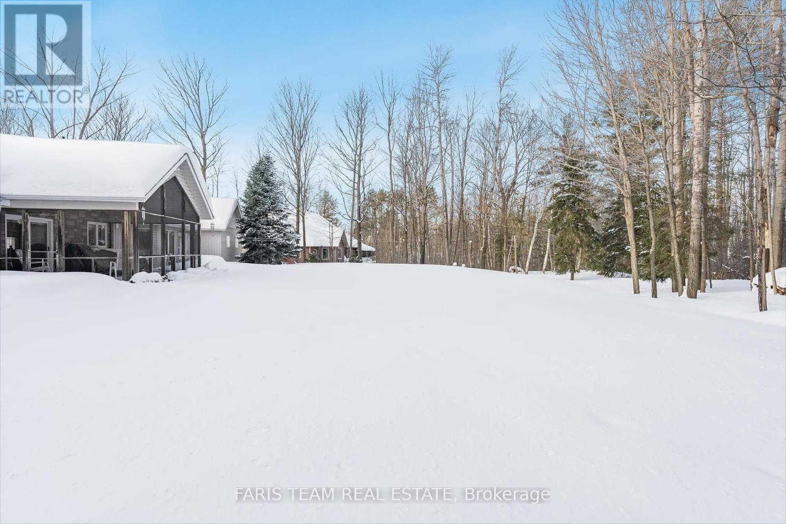 220 Gilwood Park Drive, Penetanguishene, Ontario  L9M 1Z6 - Photo 23 - S12131922