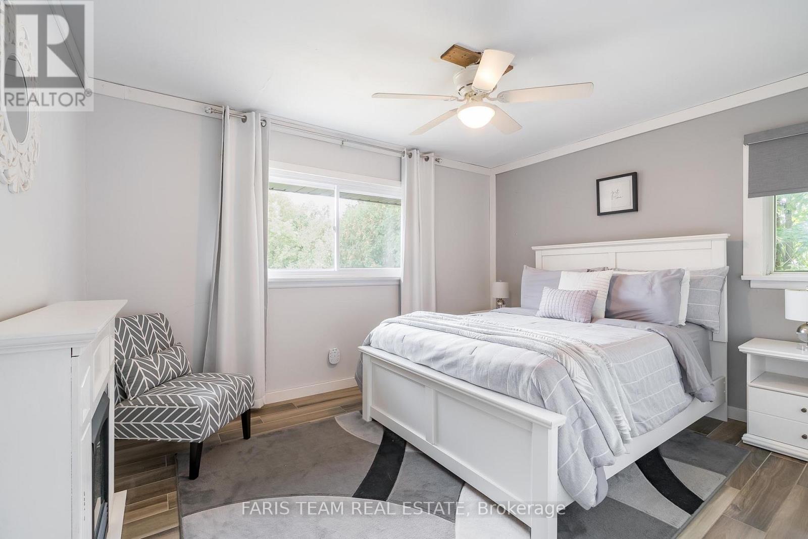 2447 Ridge Road W, Oro-Medonte, Ontario  L0L 2L0 - Photo 11 - S12132019