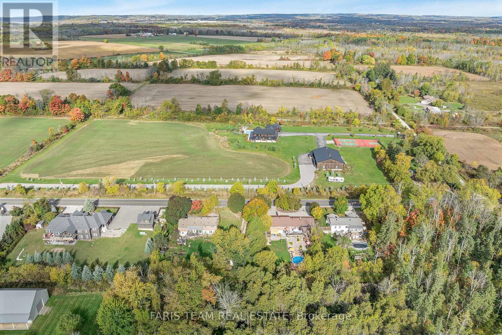 2447 Ridge Road W, Oro-Medonte, Ontario  L0L 2L0 - Photo 29 - S12132019