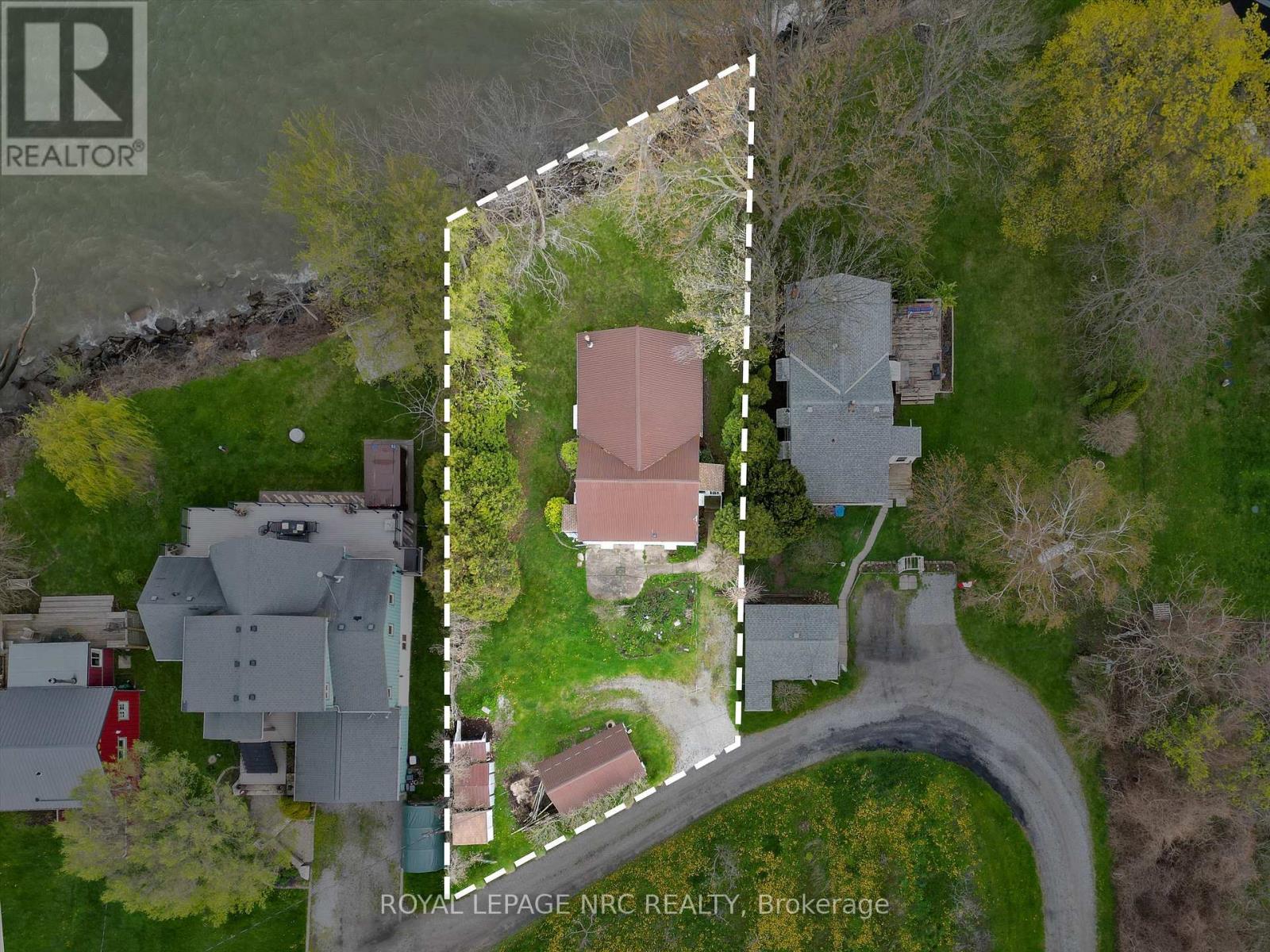 Property at 10 FIRELANE 10A ROAD image 3