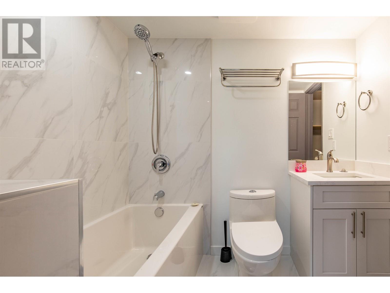 406 9890 Manchester Drive, Burnaby, British Columbia  V3N 4R4 - Photo 11 - R2999885