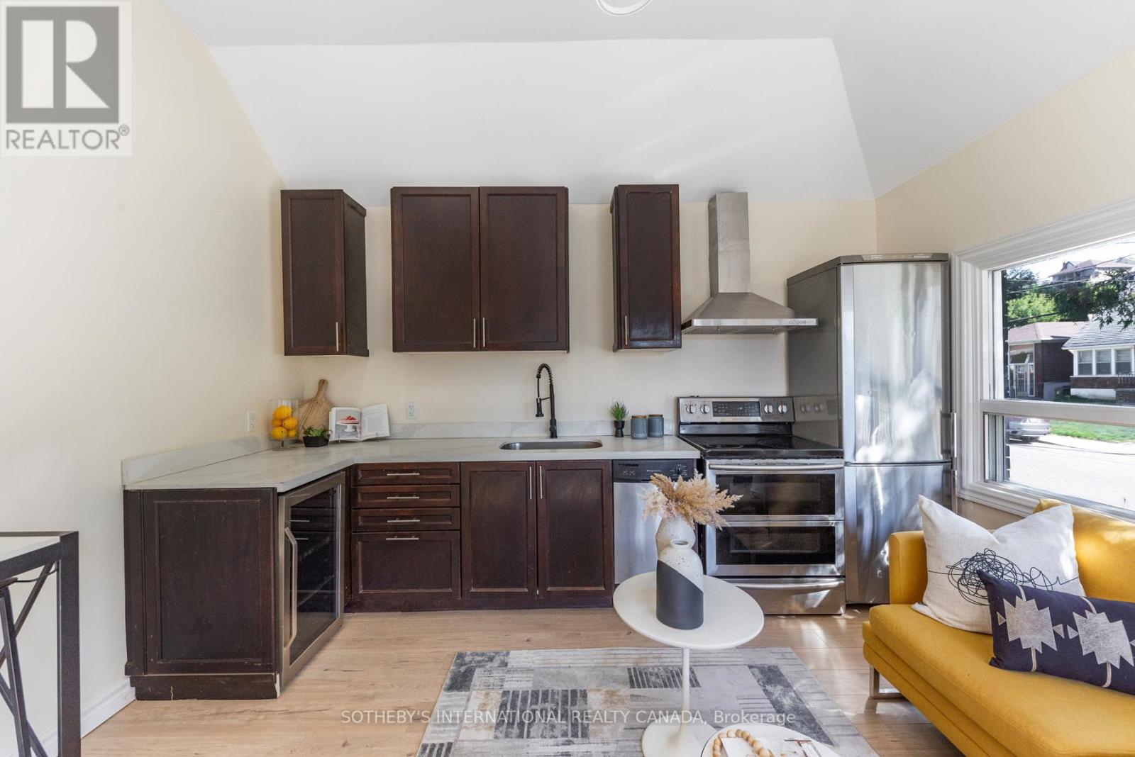 70 Dunraven Drive, Toronto, Ontario  M6M 1H2 - Photo 3 - W12131911