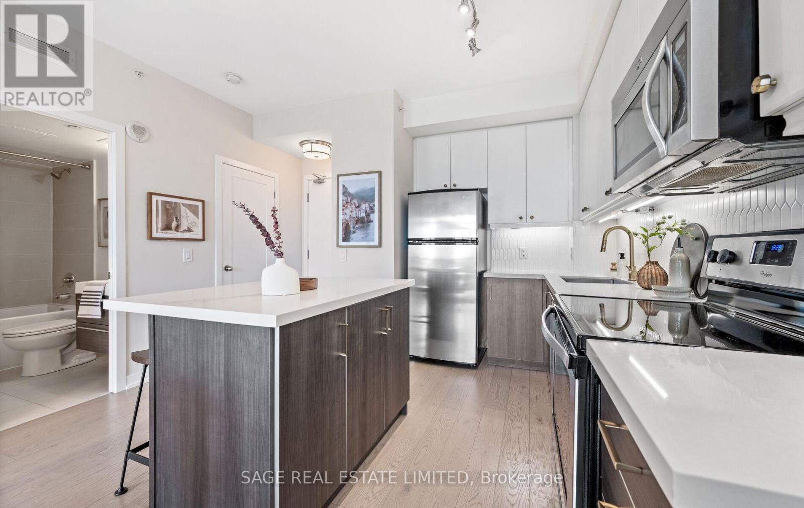 525 - 8 Fieldway Road, Toronto, Ontario  M8Z 0C3 - Photo 19 - W12131933