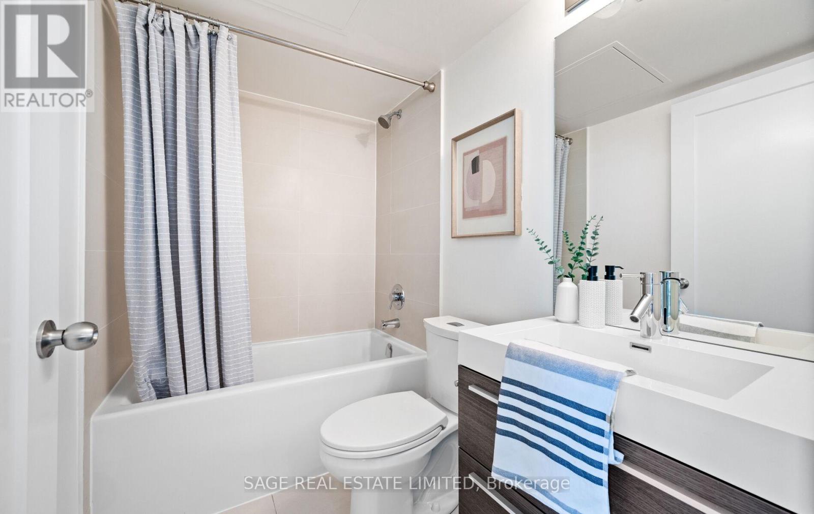 525 - 8 Fieldway Road, Toronto, Ontario  M8Z 0C3 - Photo 25 - W12131933