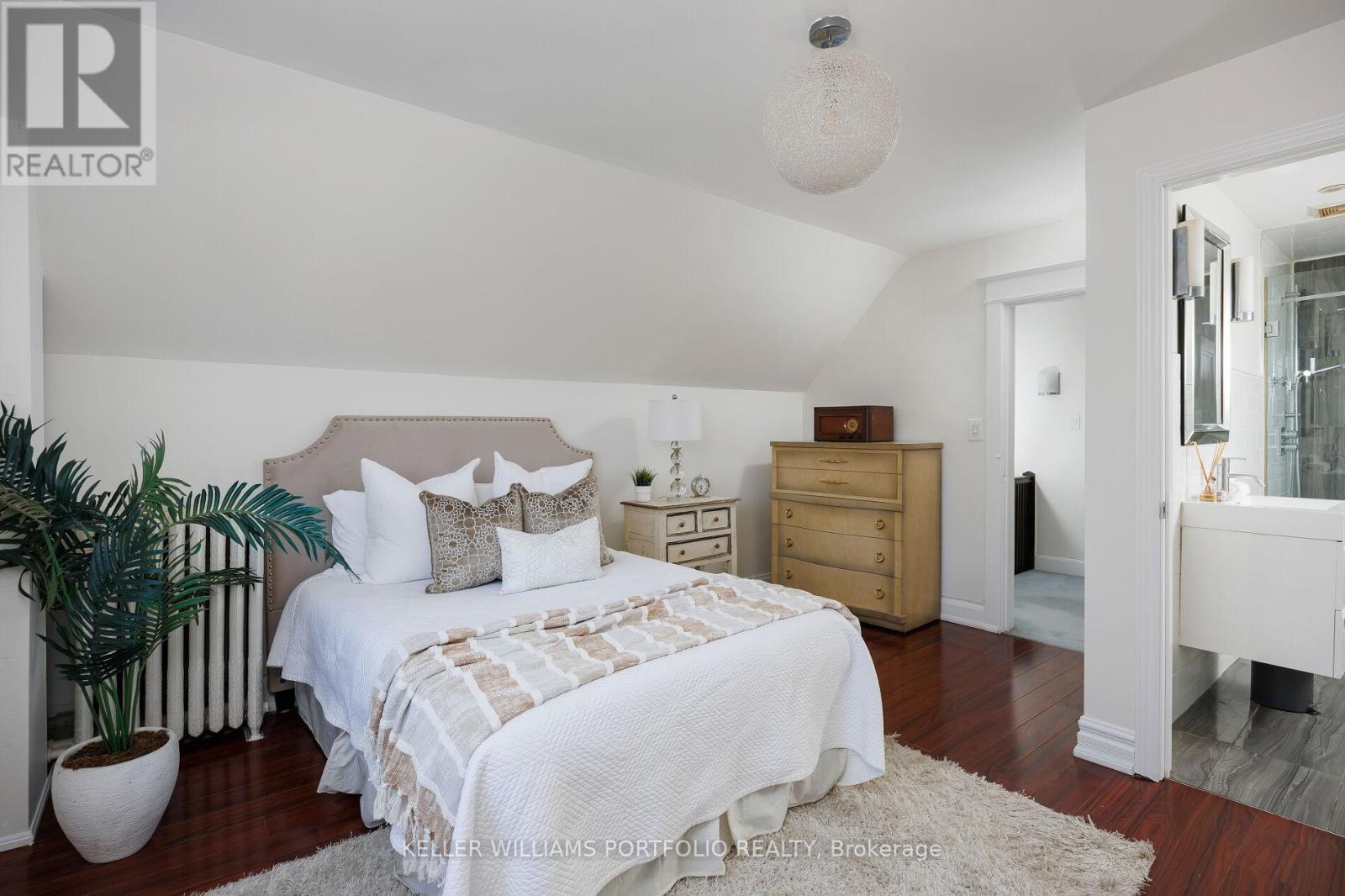 296 Wright Avenue, Toronto, Ontario  M6R 1L9 - Photo 39 - W12131974