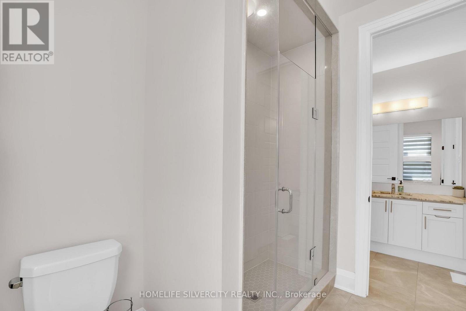 43 Michener Drive, Brampton, Ontario  L6R 4E9 - Photo 22 - W12132008
