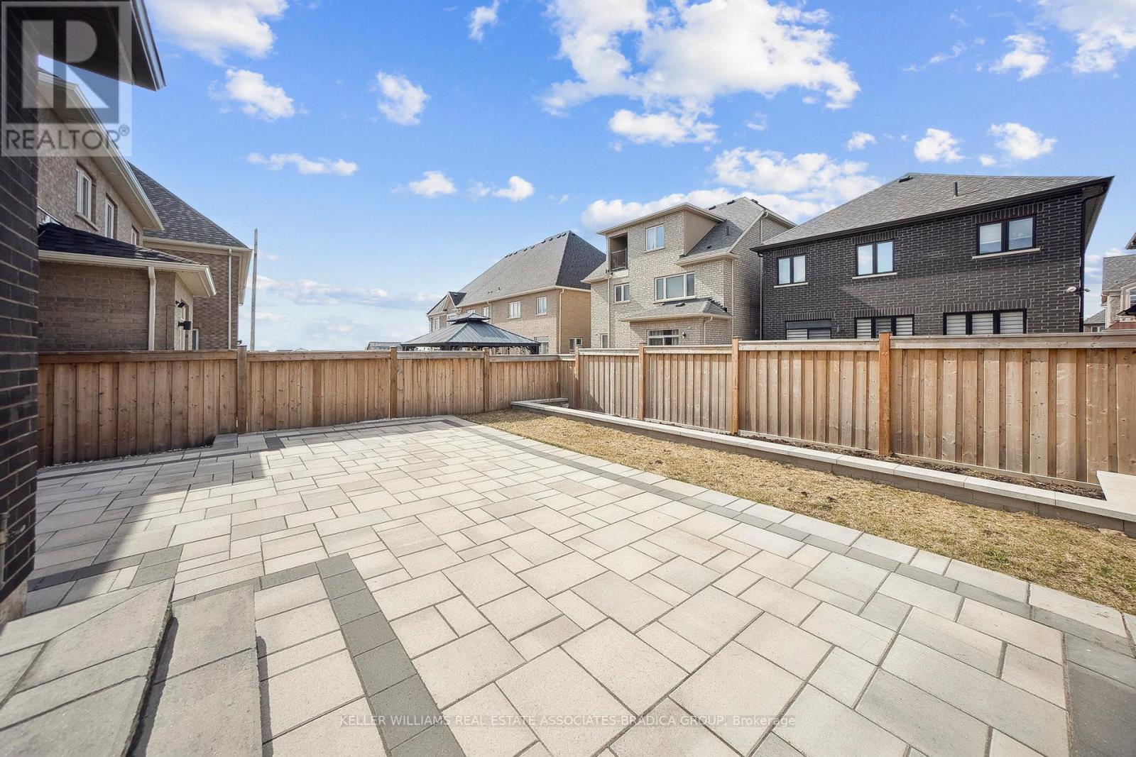 4014 Phoenix Way, Oakville, Ontario  L6H 3R1 - Photo 32 - W12132022