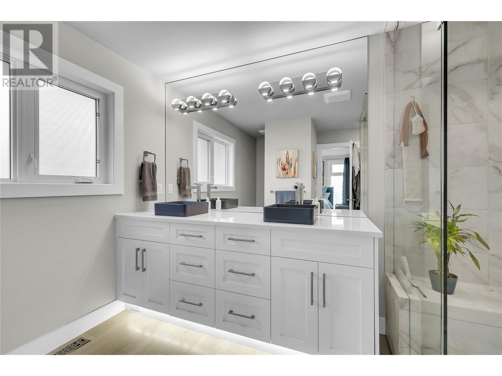 Property at 771 Torrs Road image 2