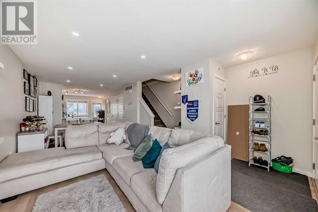 Property at 118 Red Embers Gate NE image 3