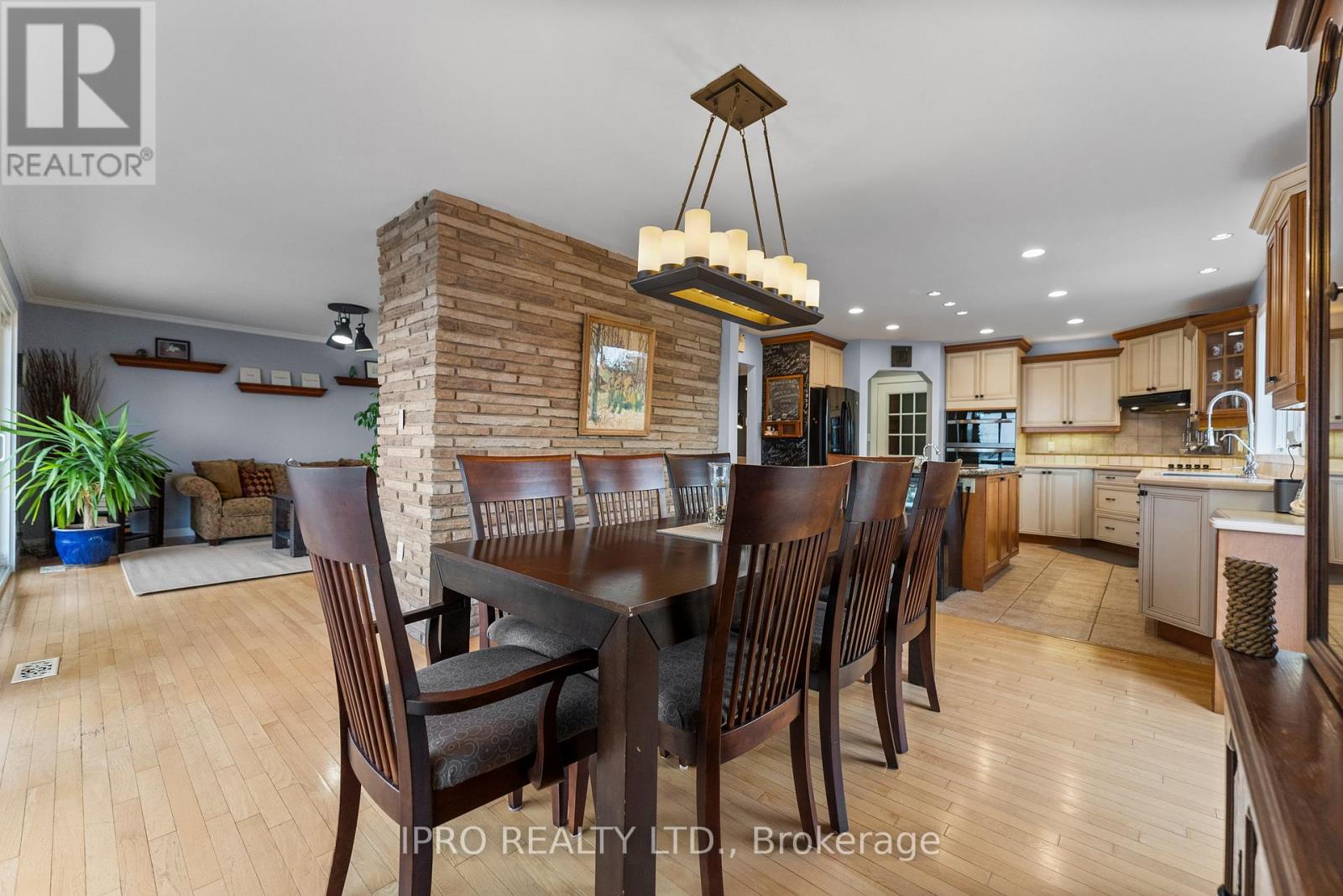 1 Gaylord Road, Edwardsburgh/cardinal, Ontario  K0E 1E0 - Photo 10 - X12131957