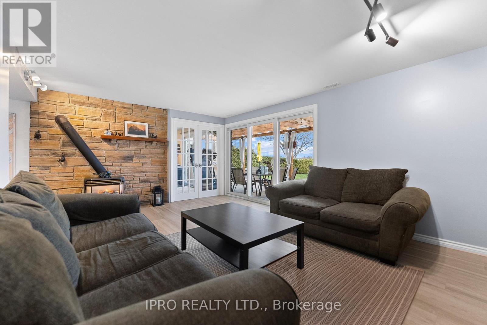 1 Gaylord Road, Edwardsburgh/cardinal, Ontario  K0E 1E0 - Photo 26 - X12131957