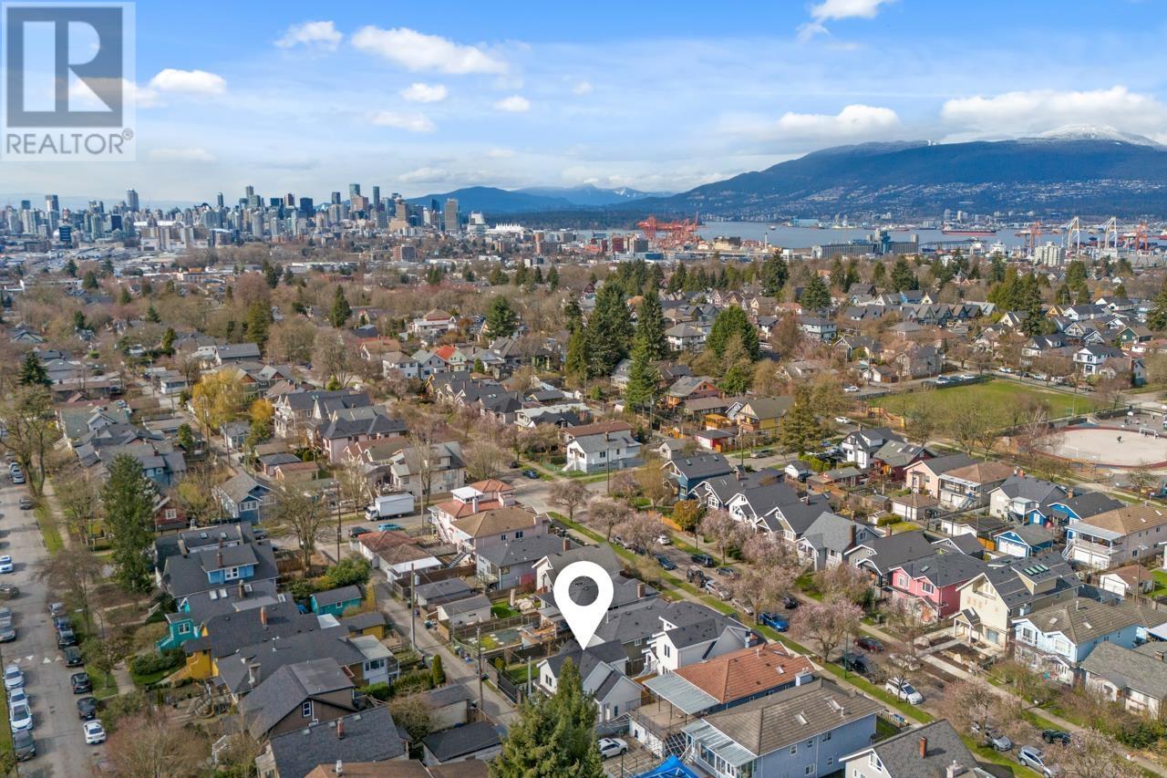 2252 Grant Street, Vancouver, British Columbia  V5L 2Z7 - Photo 29 - R2999428