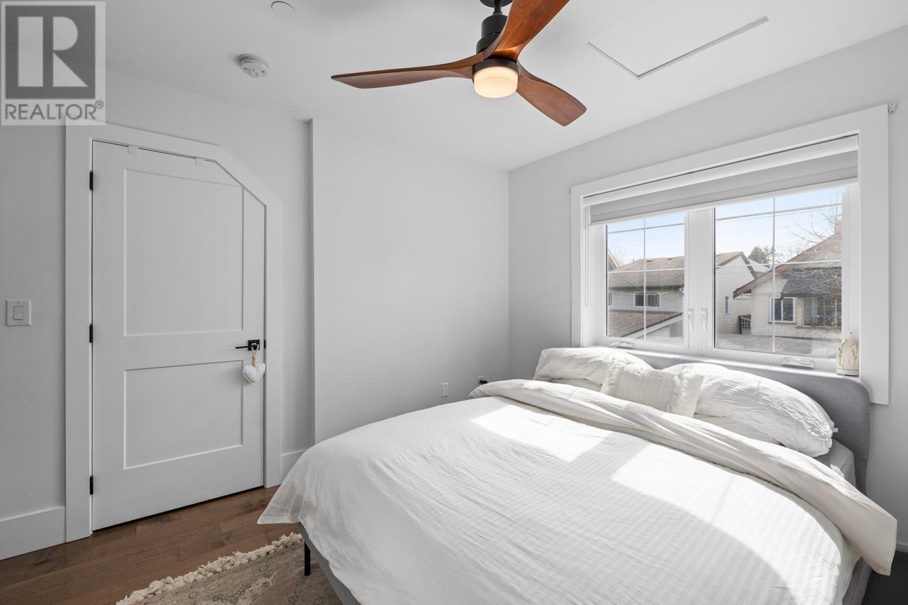 2252 Grant Street, Vancouver, British Columbia  V5L 2Z7 - Photo 9 - R2999428