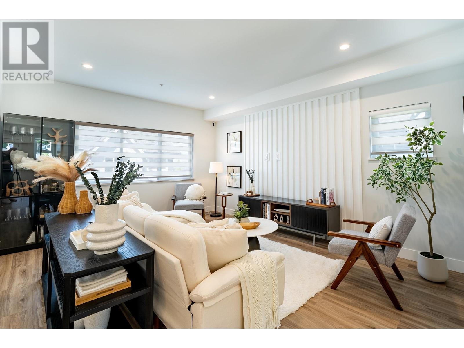 50 10640 248 Street, Maple Ridge, British Columbia  V2W 0K9 - Photo 2 - R2999769