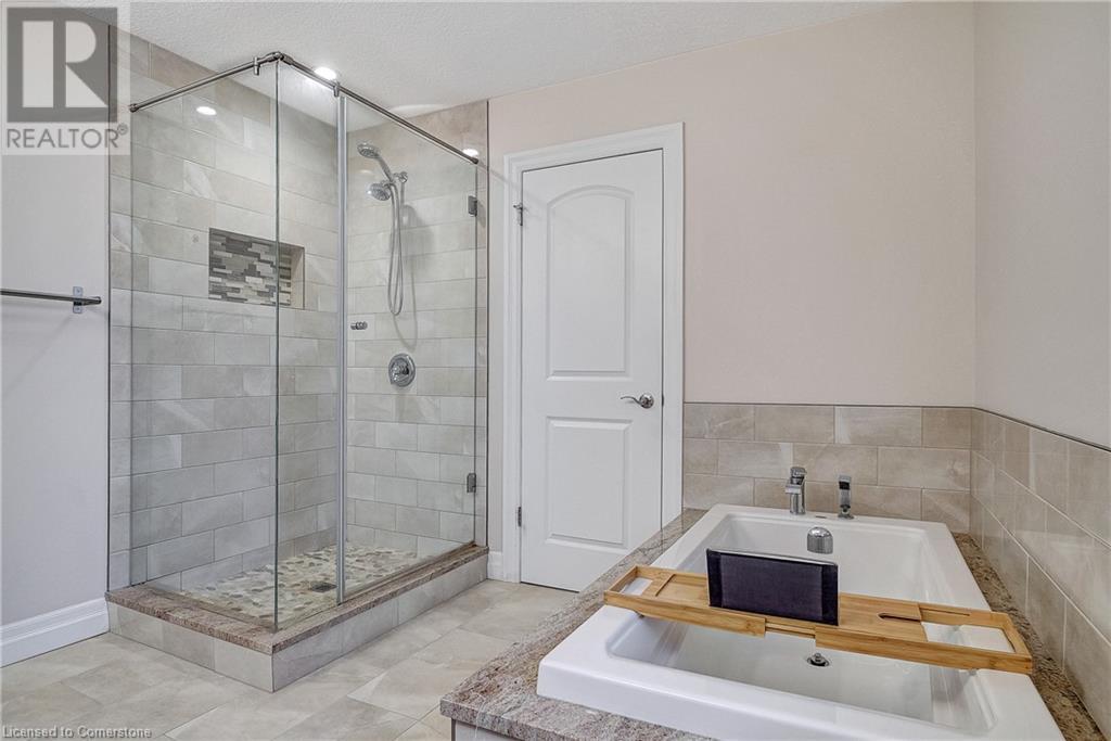 236 Neilson Avenue, Waterloo, Ontario  N2J 2M3 - Photo 30 - 40725957