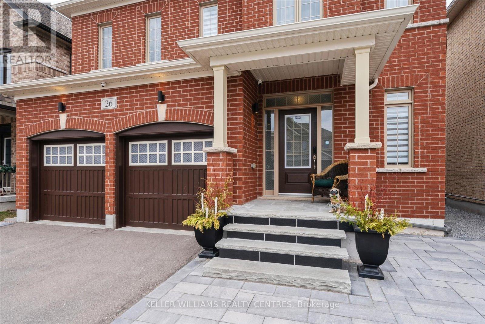 26 Pietrowski Drive, Georgina, Ontario  L4P 1J5 - Photo 2 - N12132032