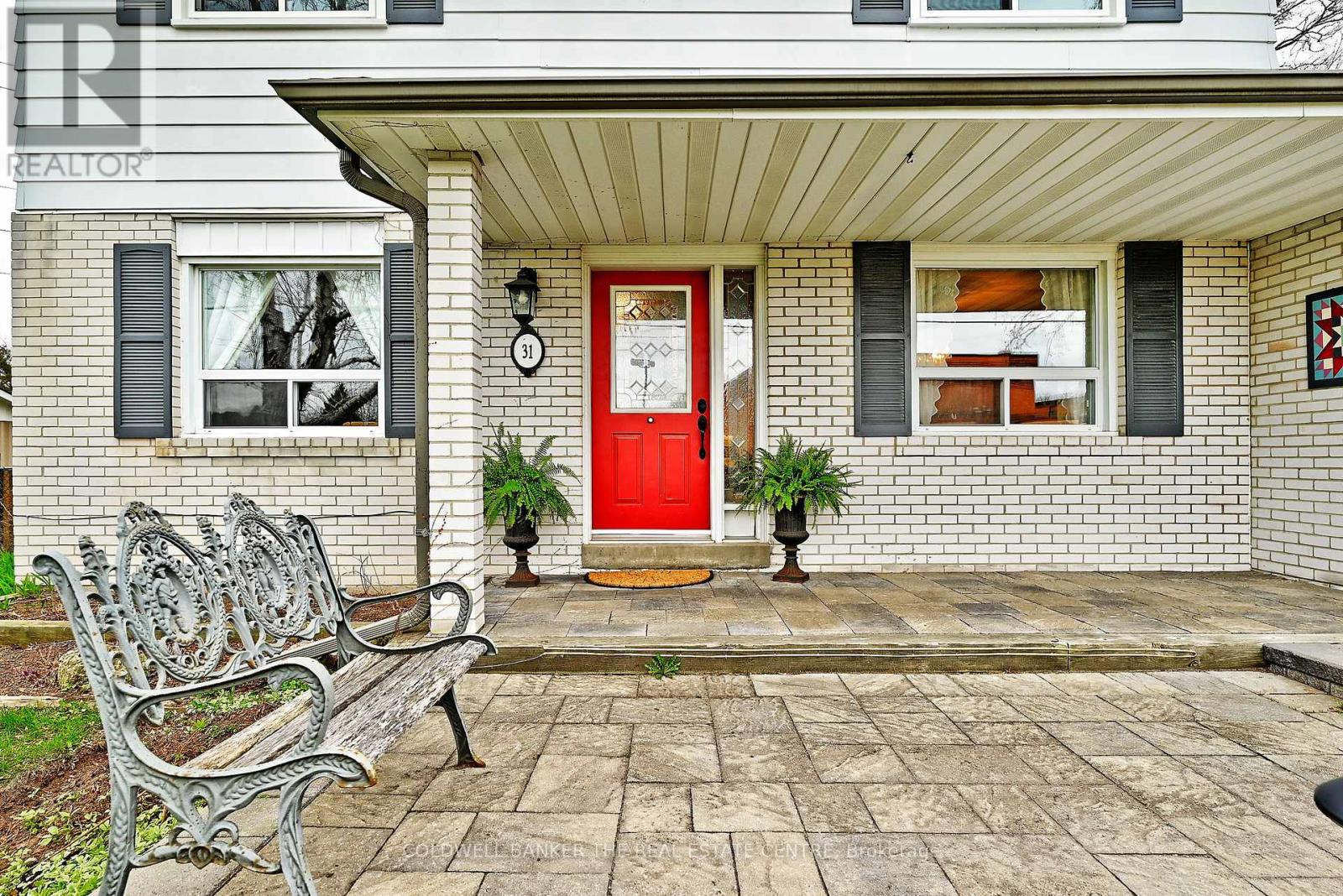 31 Sunrise Street, East Gwillimbury, Ontario  L9N 1H5 - Photo 3 - N12132046