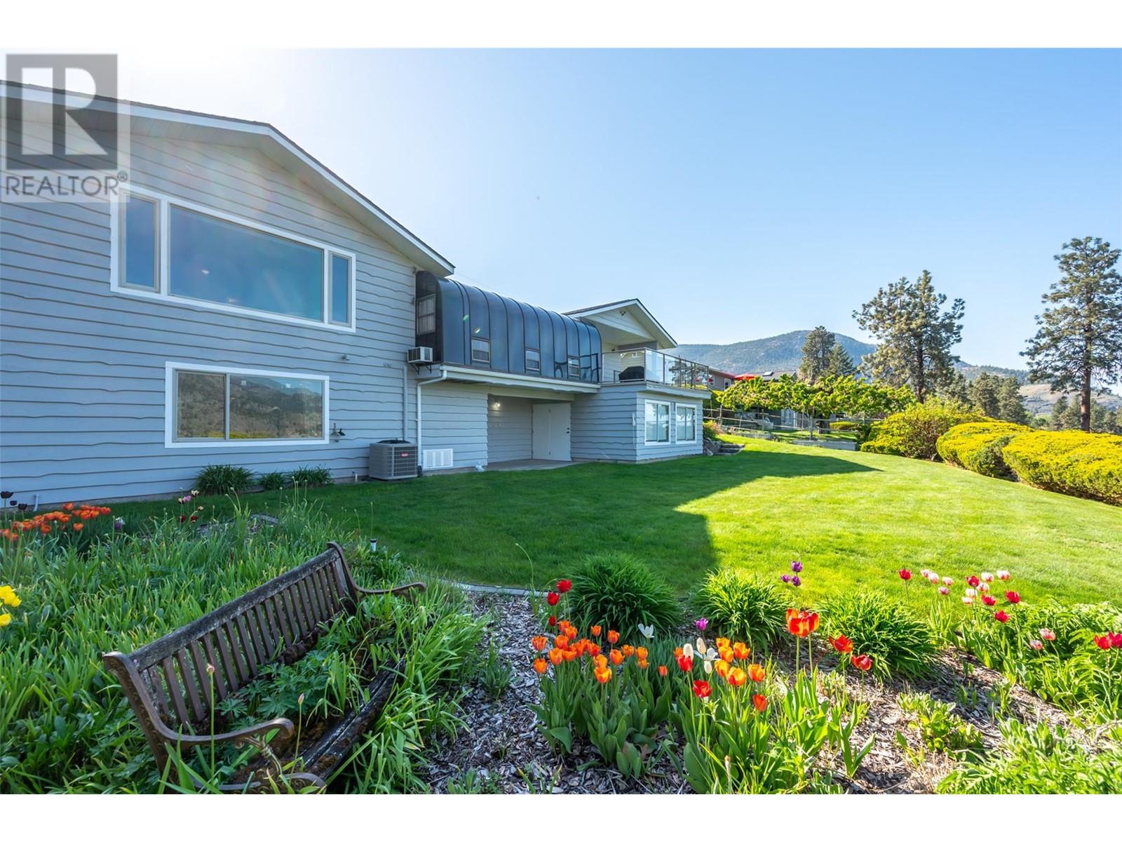 484 Pineview Drive, Kaleden, British Columbia  V0H 1K0 - Photo 52 - 10346457