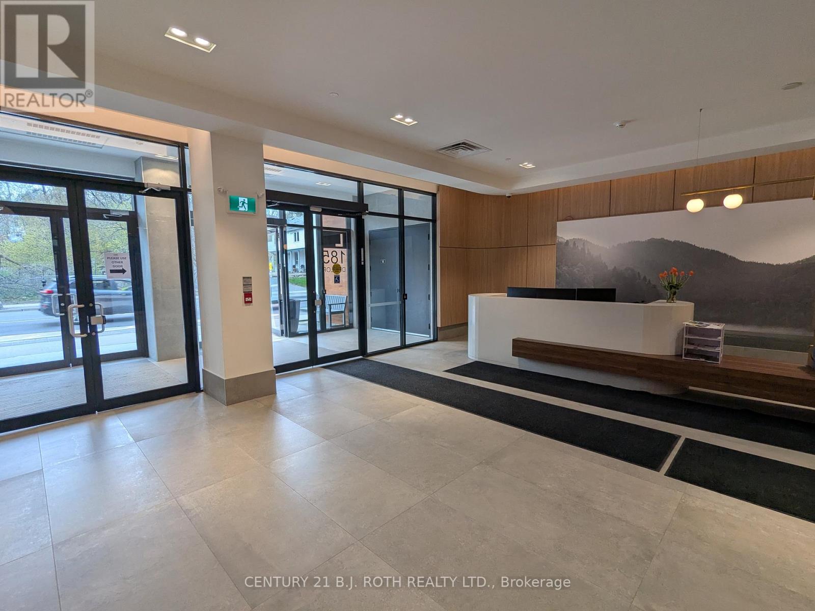 822 - 185 Dunlop Street E, Barrie, Ontario  L4M 0L7 - Photo 8 - S12132071
