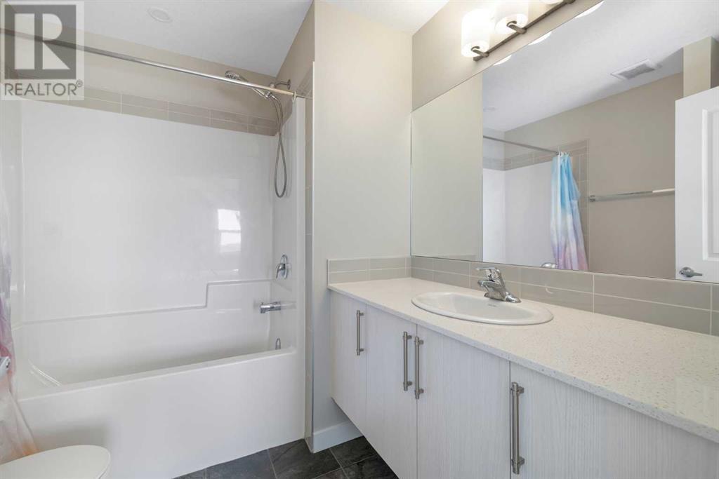 205 Legacy Common Se, Calgary, Alberta  T2X 4H9 - Photo 16 - A2218264