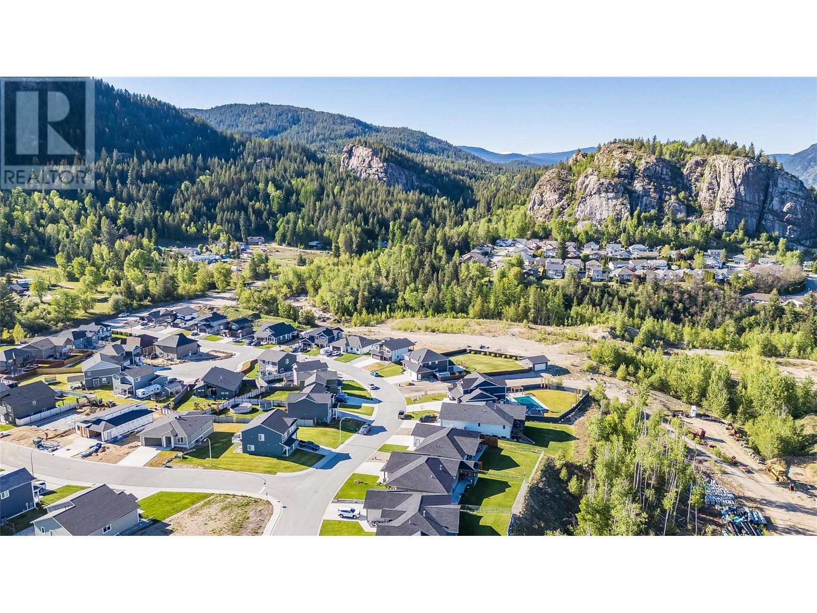 3929 Grandview Drive, Castlegar, British Columbia  V1N 4X9 - Photo 64 - 10346535