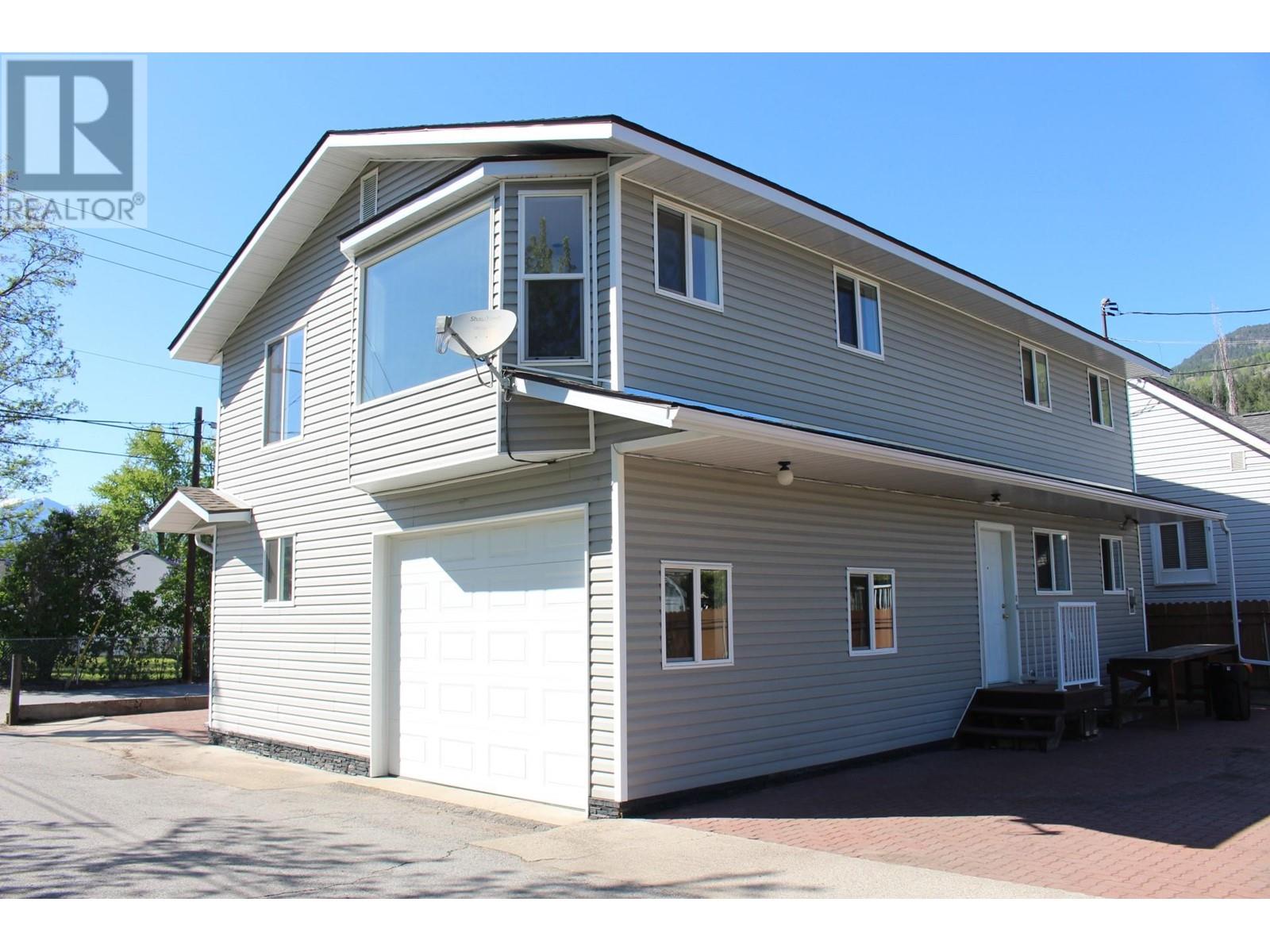 Property at 1610 McBride Street image 3