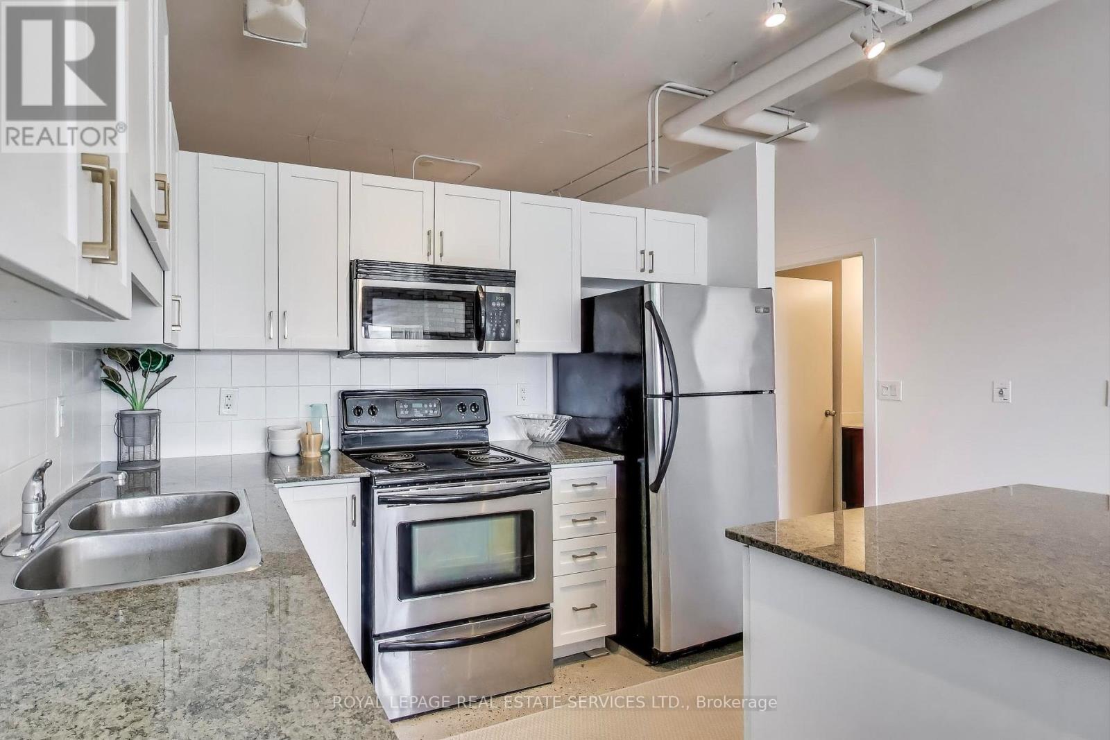 507 - 2 Fieldway Road, Toronto, Ontario  M8Z 0B9 - Photo 11 - W12098015