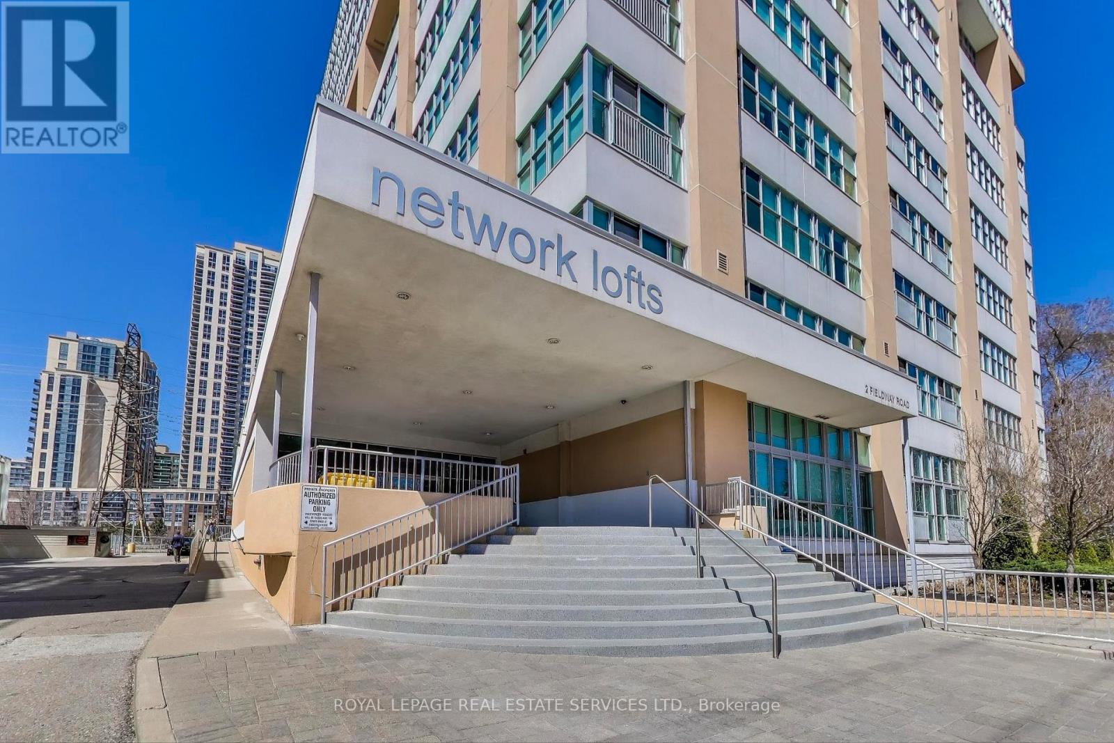 507 - 2 Fieldway Road, Toronto, Ontario  M8Z 0B9 - Photo 2 - W12098015