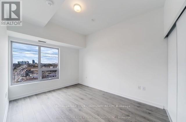 811 - 2433 Dufferin Street, Toronto (Briar Hill-Belgravia), Ontario  M6E 0B4 - Photo 12 - W12132036