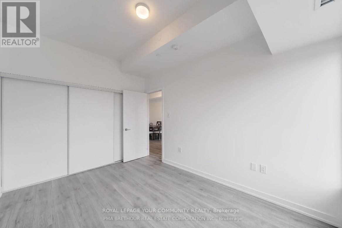 811 - 2433 Dufferin Street, Toronto (Briar Hill-Belgravia), Ontario  M6E 0B4 - Photo 13 - W12132036