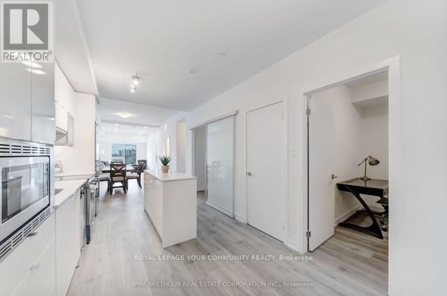 811 - 2433 Dufferin Street, Toronto (Briar Hill-Belgravia), Ontario  M6E 0B4 - Photo 20 - W12132036