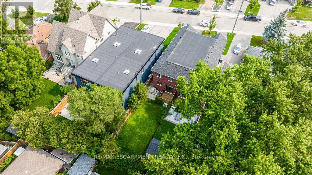 34b Pine Avenue N, Mississauga, Ontario  L5H 2P8 - Photo 33 - W12132060