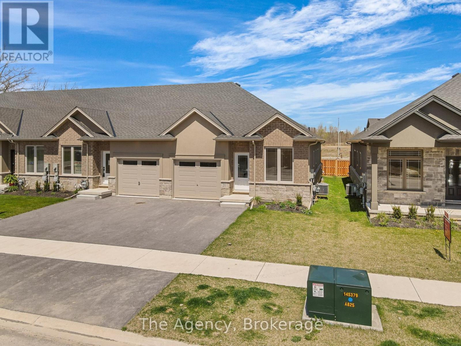 Property at 21 AUSTIN DRIVE image 1