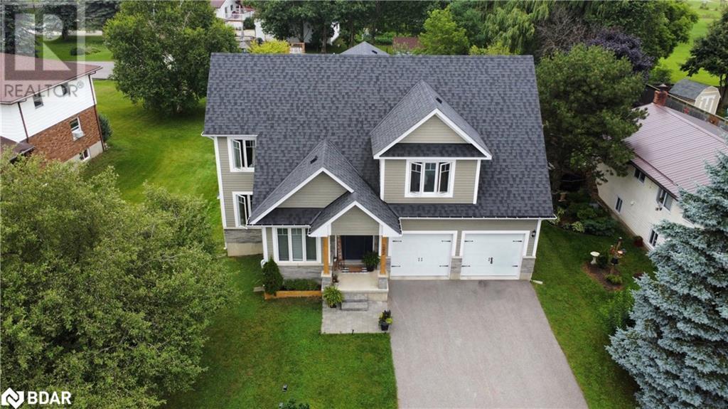 Property at 202 CLARENCE Street image 2