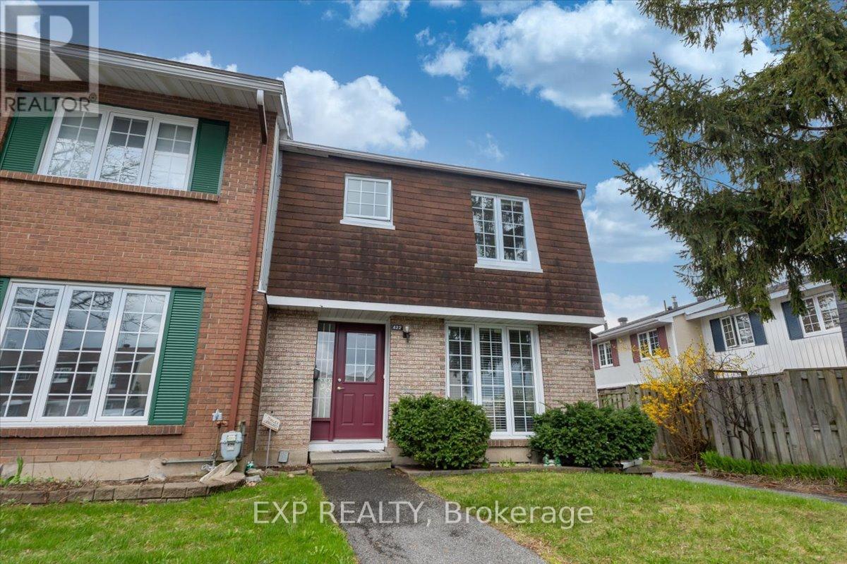 Property at 422 KINTYRE PRIVATE image 1