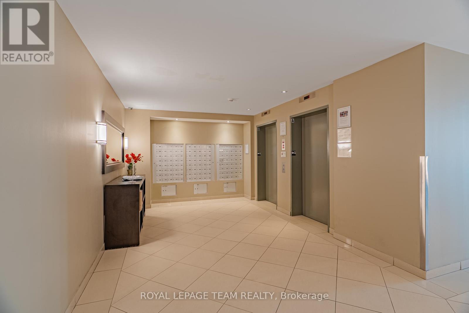 804 - 138 Somerset Street W, Ottawa, Ontario  K2P 0A3 - Photo 36 - X12132122