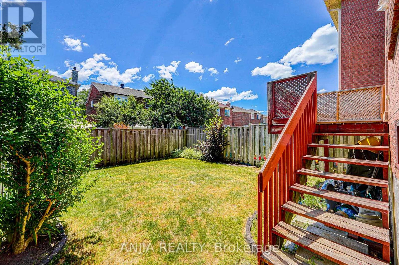174 Roxanne Crescent, Toronto, Ontario  M1V 4G7 - Photo 33 - E12132075