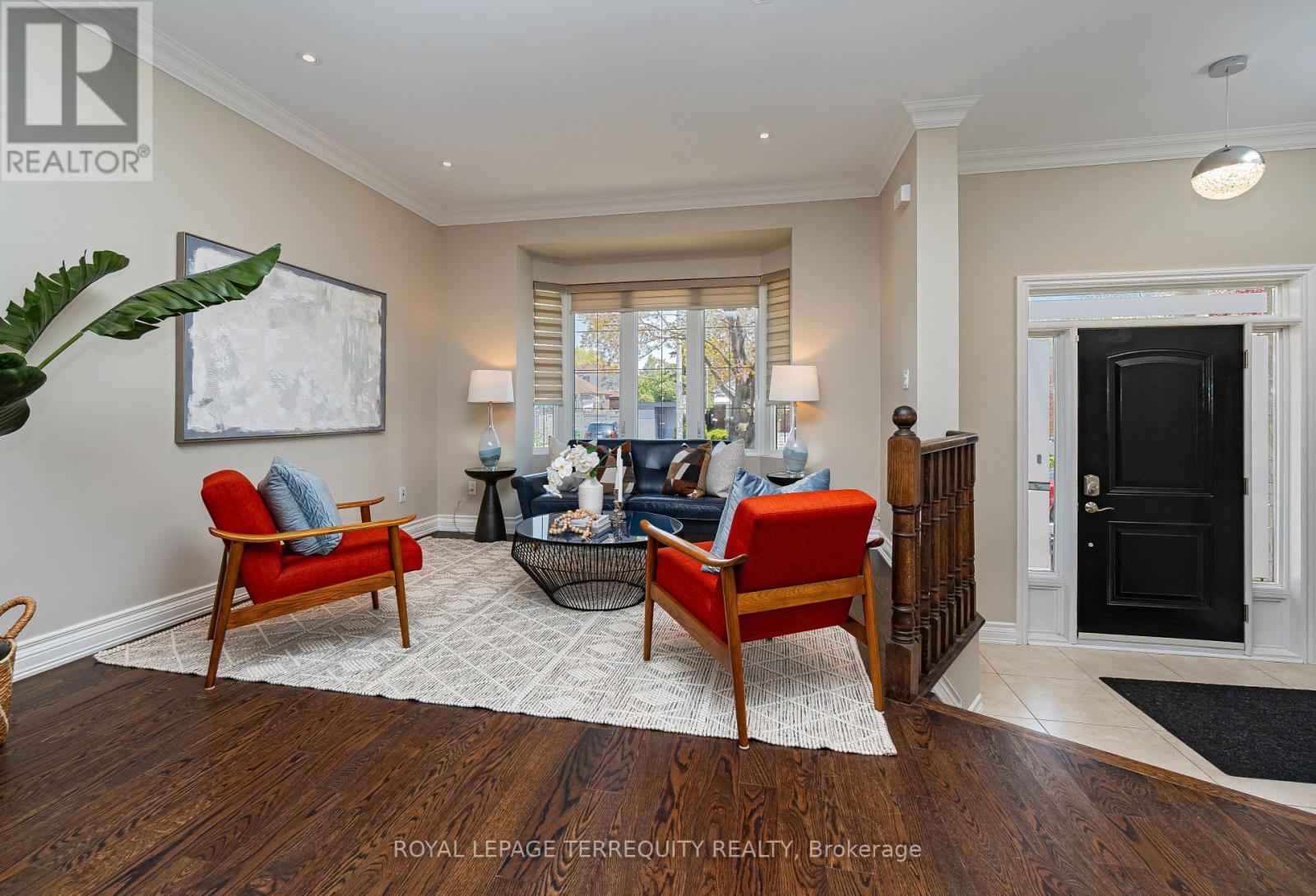 72 Northbrook Road, Toronto, Ontario  M4J 4G3 - Photo 4 - E12132129