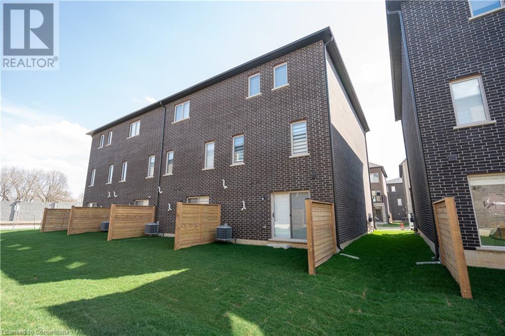 Property at 15 RASPBERRY Lane image 3