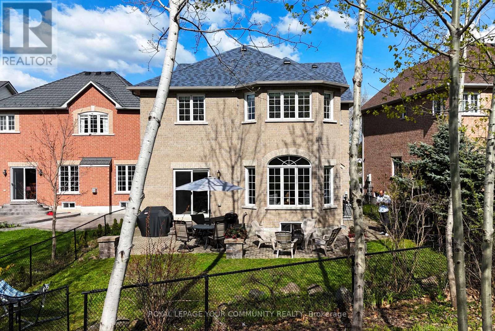 Property at 14 TRISH DRIVE image 3