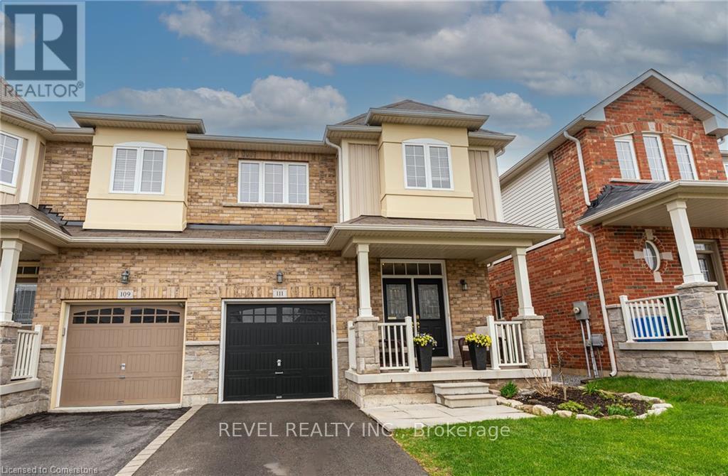 111 Bousfield Rise, Hamilton, Ontario  L8B 0T4 - Photo 2 - X12097062