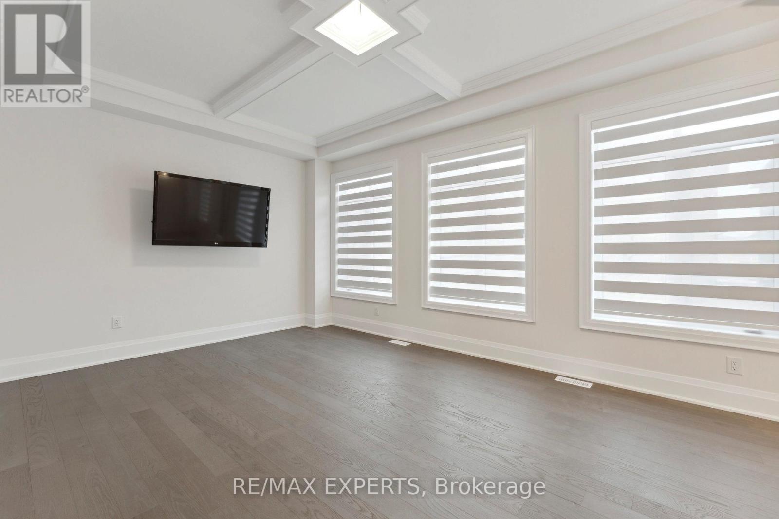 7 Kessler Drive, Brampton, Ontario  L6R 0B8 - Photo 11 - W12132097